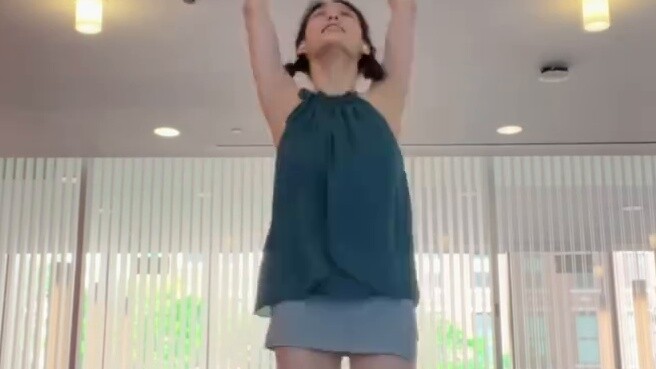 Ahhh, another day of playing the same song on repeat————————!