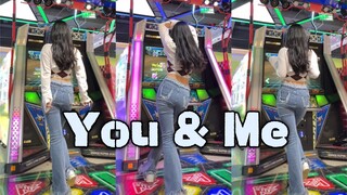 أغنية "You & Me" من أداء جيني الكسولة والمثيرة كغطاء لآلة الرقص