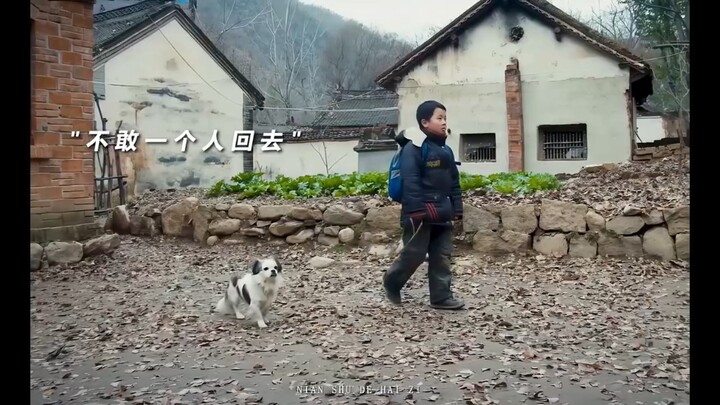 Aku akan pergi, tinggal kamu sendiri bagaimana ini? Di dunia hanya ada seorang anak kecil, usianya b