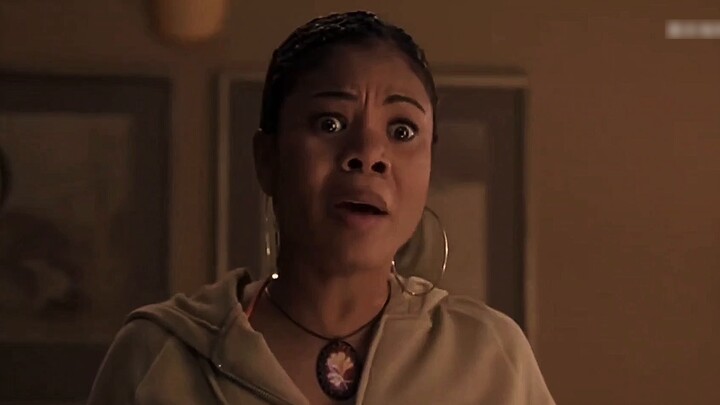 أريد حقًا أن أرى الأخ جيان يضرب هذه الزينزي، زينزي تعرضت لسخرية شديدة