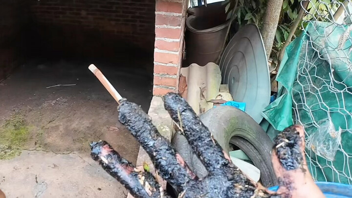 This stuff is so hard to get off my hands… Oh no, my hand!