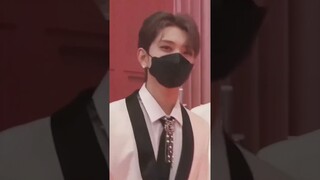 He looks like a handsome Prince✨#seventeen #joshua #scoups #hoshi #mingyu #dk #dino #jeonghan #jun