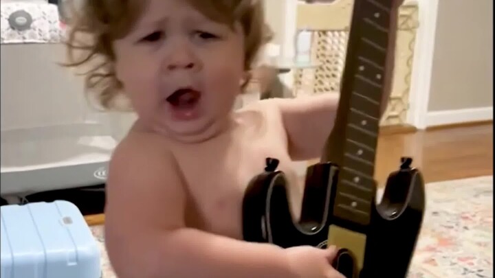 Talented little kid passionately sings