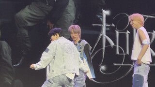 "Putar! Putar! Kakak! Kamu belum makan?!" Konser perdana Hangzhou, He Xinlong, versi cerdas dan penu