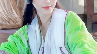 ช่วยด้วย! ความงามของเธอนั้นสามารถเข้ากับทุกลุคเมคอัพได้จริงๆ!