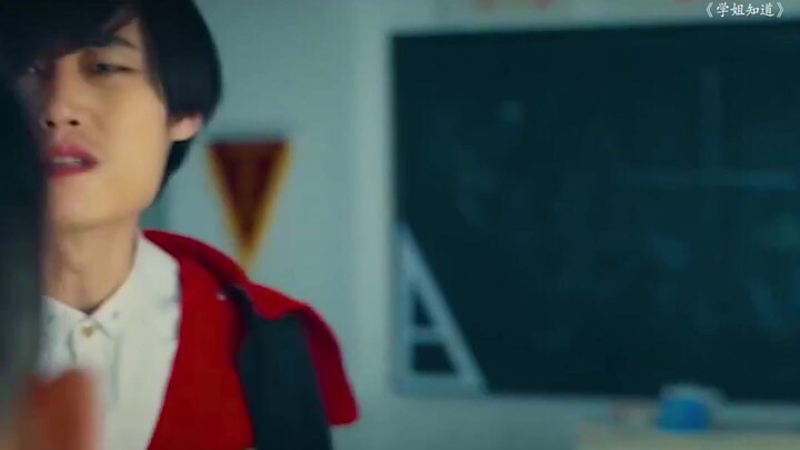 The hot-tempered teacher dealt with all the class troublemakers one by one—let’s see how the student