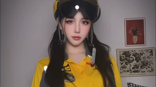 هل مازلت تنظر إلي لأنك لا تحبني؟