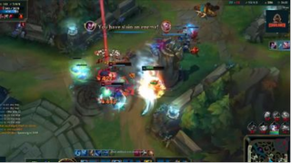 Yasou 1 vs 4 ngay trong trụ