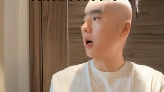 เพื่อนร่วมโต๊ะของฉันไม่สามารถซ่อนอะไรได้เลย