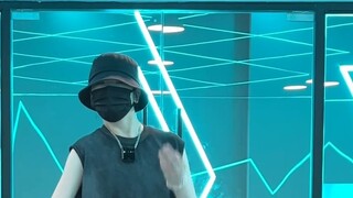 Essential exercises for dancing in a boy band | 5 minutes a day to improve your neck flexibility! Es