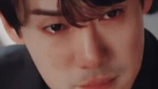 I am dying of laughter. Who said that this acting can be learned in the Chinese entertainment indust