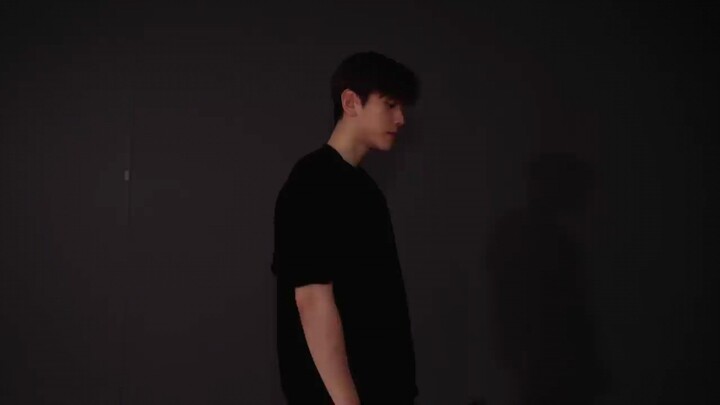 BAEKHYUN  "BAMBI" Dance Practice