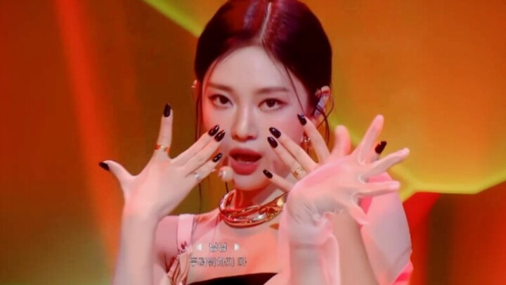 Dewa Yunani Kuno yang menguasai ekor kuda rendah