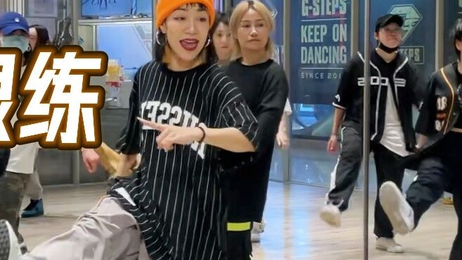 Hiphop basic skills class real shot | Three basic elements of footwork teaching | The teacher is rea