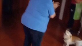 Dancing Dog.  El Perrito Bailador.  11.30.2025  跳舞的狗。2025年11月30日