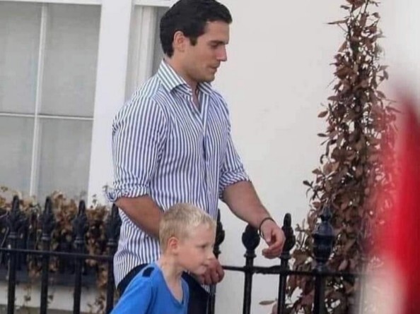 Cháu trai: “Chú của con đúng là Siêu Nhân!”