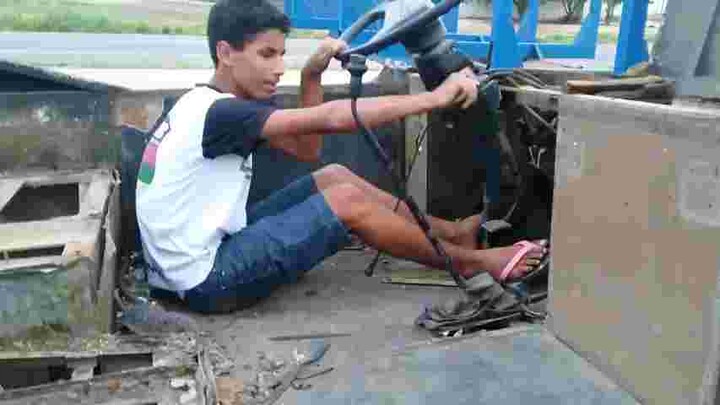 Gara gara diputusin ayank?😂😭