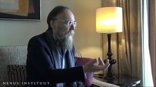 Alexandr Dugin — O liberalismo é inimigo da liberdade