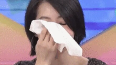 นักรบเหล็กมีหัวใจอุตสาหกรรมที่เย็นยะเยือกแต่เร่าร้อน เสียงเชื่อมไฟฟ้าปิดสนิทราวกับถูกหล่อหลอมเป็นชิ้