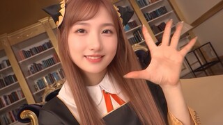 Anya trực tuyến làm nũng