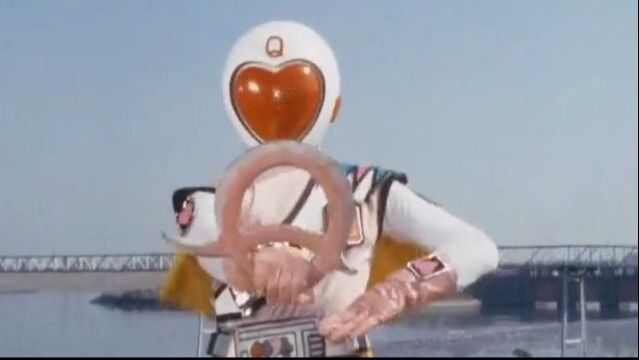 JAKQ - Heart Queen dances with and defeats henchmen