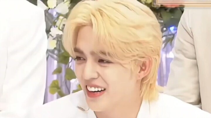 [Choi Seungcheol] Our captain is amazing, he does more than just say hello!