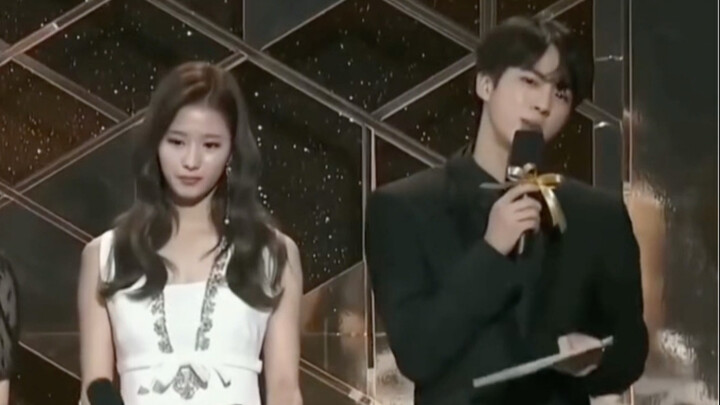 Has K-pop really stopped finding male MCs like Jin…?