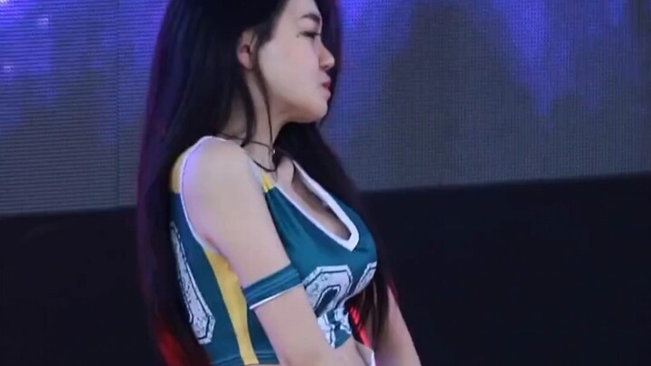 【Bambino】160315 朴恩率性感4K饭拍