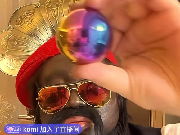 Welcome to the live stream of Delta’s First Elbow-Banging Tenor!