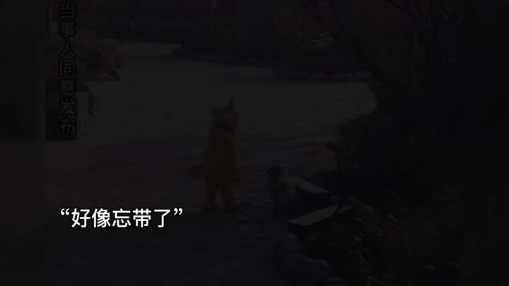 Maybe Little Yellow Dragon is actually a kind and adorable girl after all!