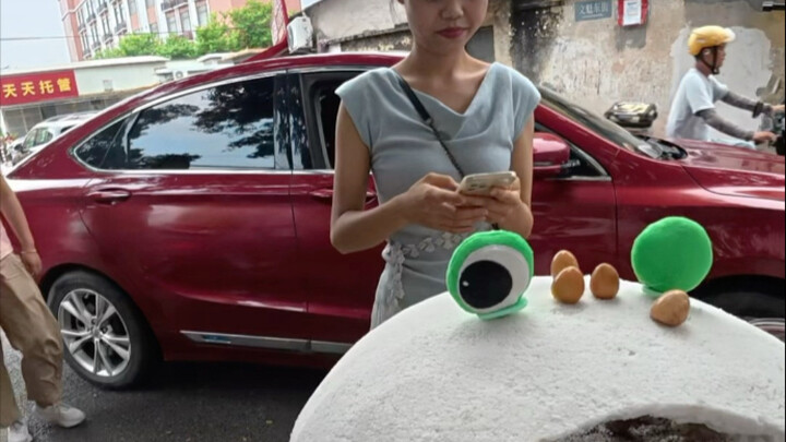 摆摊卖盐焗鹌鹑蛋休息几天差点被偷家了