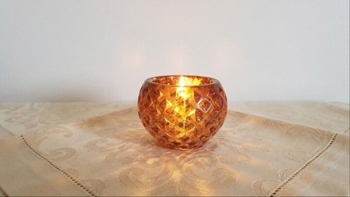 Gold and tortoiseshell candle holder