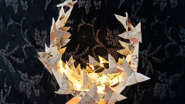 "Origami Tutorial" inspired by Heaven Official's Blessing elements to make this night light (moon + 