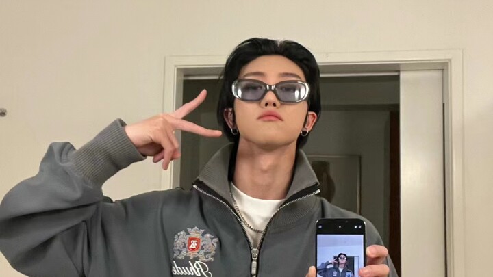 [SEVENTEEN] Street Style Inspiration by THE8 Seo Myung-ho