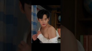 Ex wife trying to undress shy ex husband 😈🙈😂| Queen of tears | #kimsoohyun #kdrama #netflix #shorts