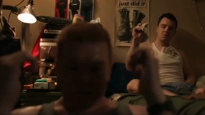 [Tak tahu malu] Ekspresi kecil Mickey sangat arogan. Uang memang bisa membeli kebahagiaan.