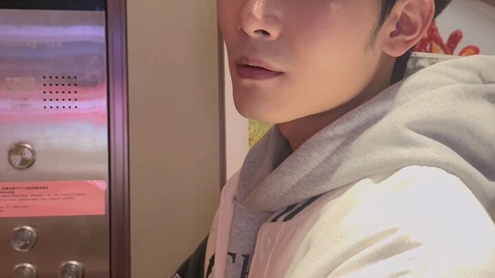 Does your boyfriend have two faces too?