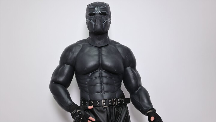 cosplay panther hitam