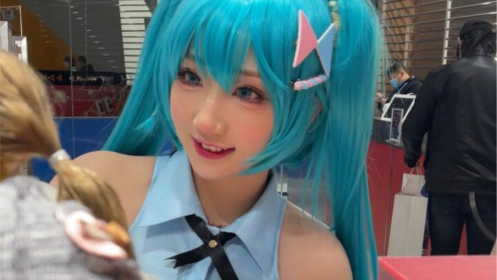 Chết tiệt, Hatsune Miku! ! !