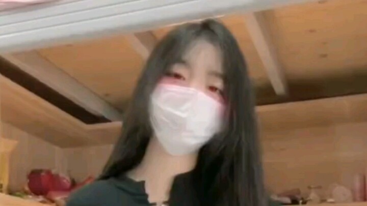 คลื่นลูกแรกของซีรีส์ท้าทายที่ไม่เคลื่อนไหว