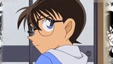 The pervert Conan was finally punished by Haibara Ai, and apologized crazily outside the play [Detec