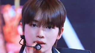 رائع جدًا! جونغ سونغ تشان يُغني أغنية Tempo-EXO