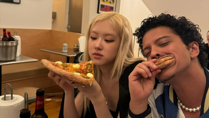 Rosé's Instagram update