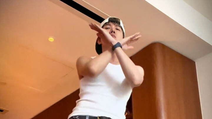 BTS’ j-hope premiered CLC’s new song “Red Red”