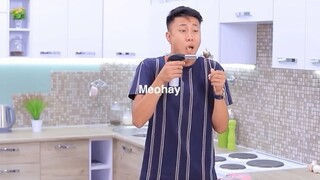 Hơ lửa ăn đồ ăn nhanh