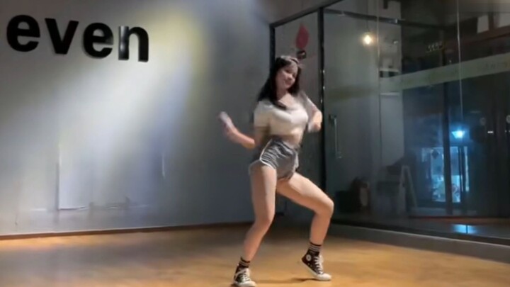 这大概就是微胖天花板了吧！