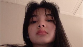 Cutting my whispy bangs! 💇🏻‍♀️