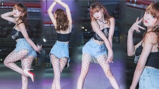 Don't blink, I'm about to start wagging my tail❤️Wag your tail Kim HyunA