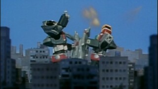 Mirai Sentai Time Linker 21: แบบจำลองทรมาน Time Linker โดยสิ้นเชิง และ Ayase สามคนก็ติดอยู่ในพื้นที่