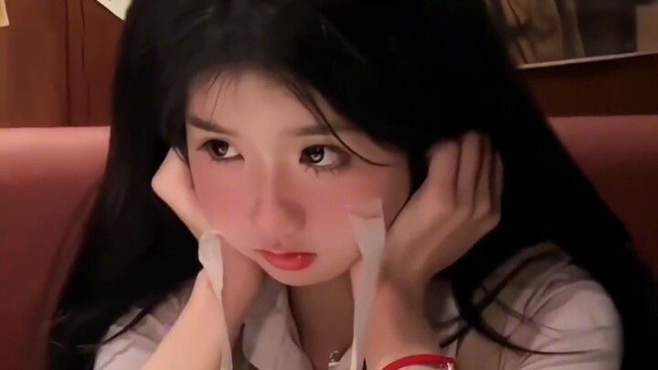 Turns out everyone comes to Bilibili just to learn English.